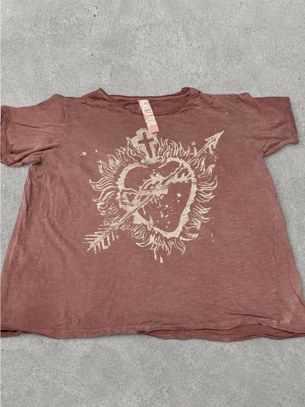 Graphic Heart Arrow Tee - Rust